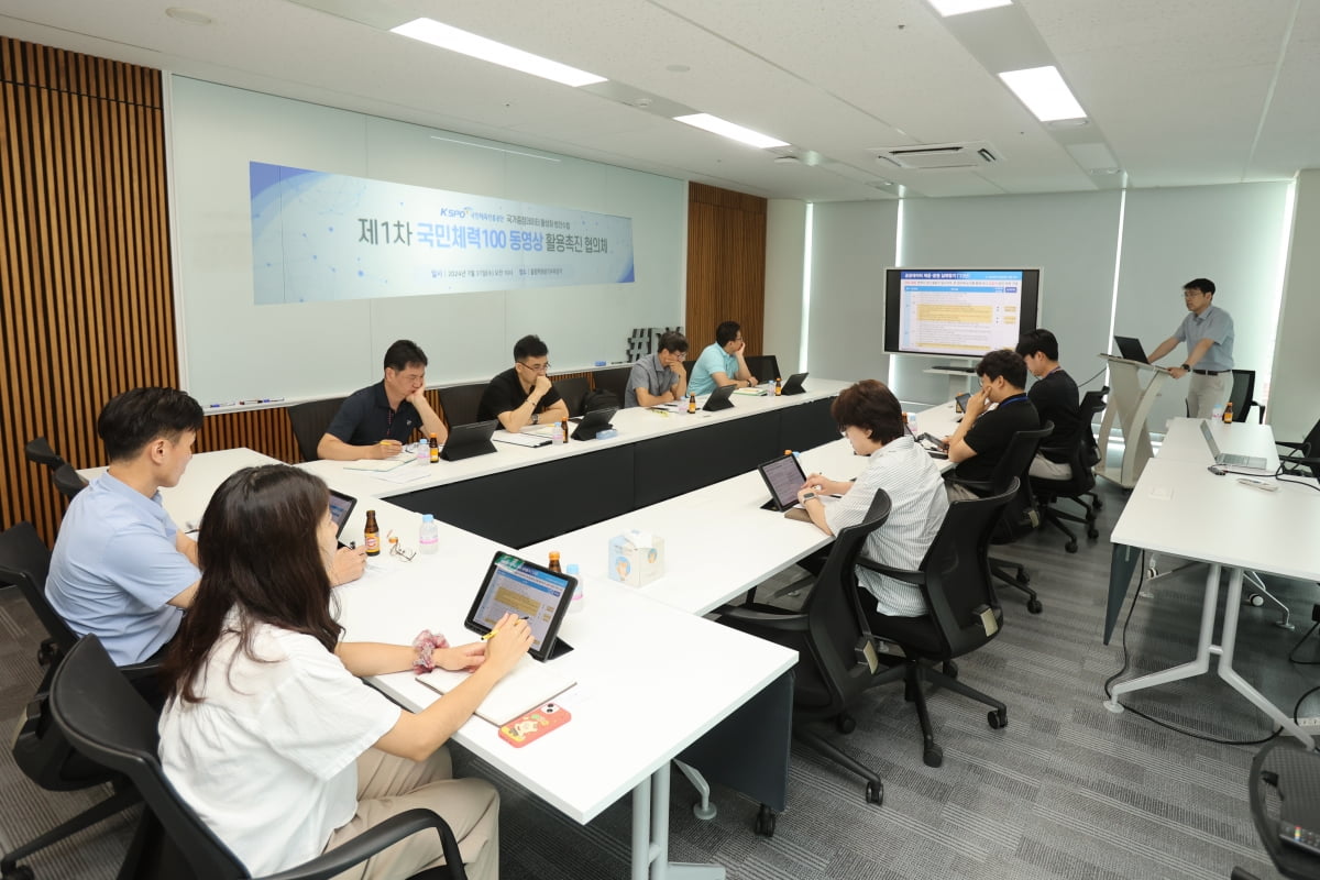 拉帕主帅：我知道外界更关注巴萨，但也请考虑一下我们