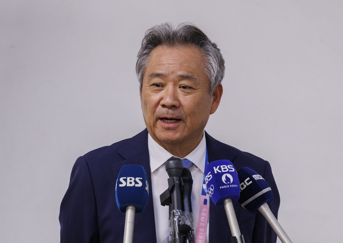 法布雷加斯：如果球队大巴能等我，我真想去找小因扎吉取取经