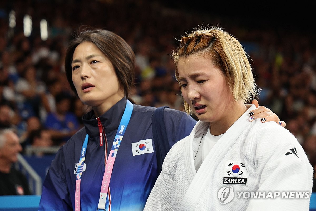 发力了！鹈鹕第二节轰出17-4，强势反超尼克斯
