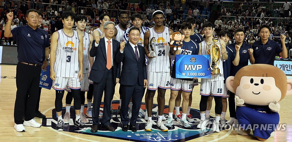 罗马诺：什克可能在1月离开巴黎，他对出场时间感到不满