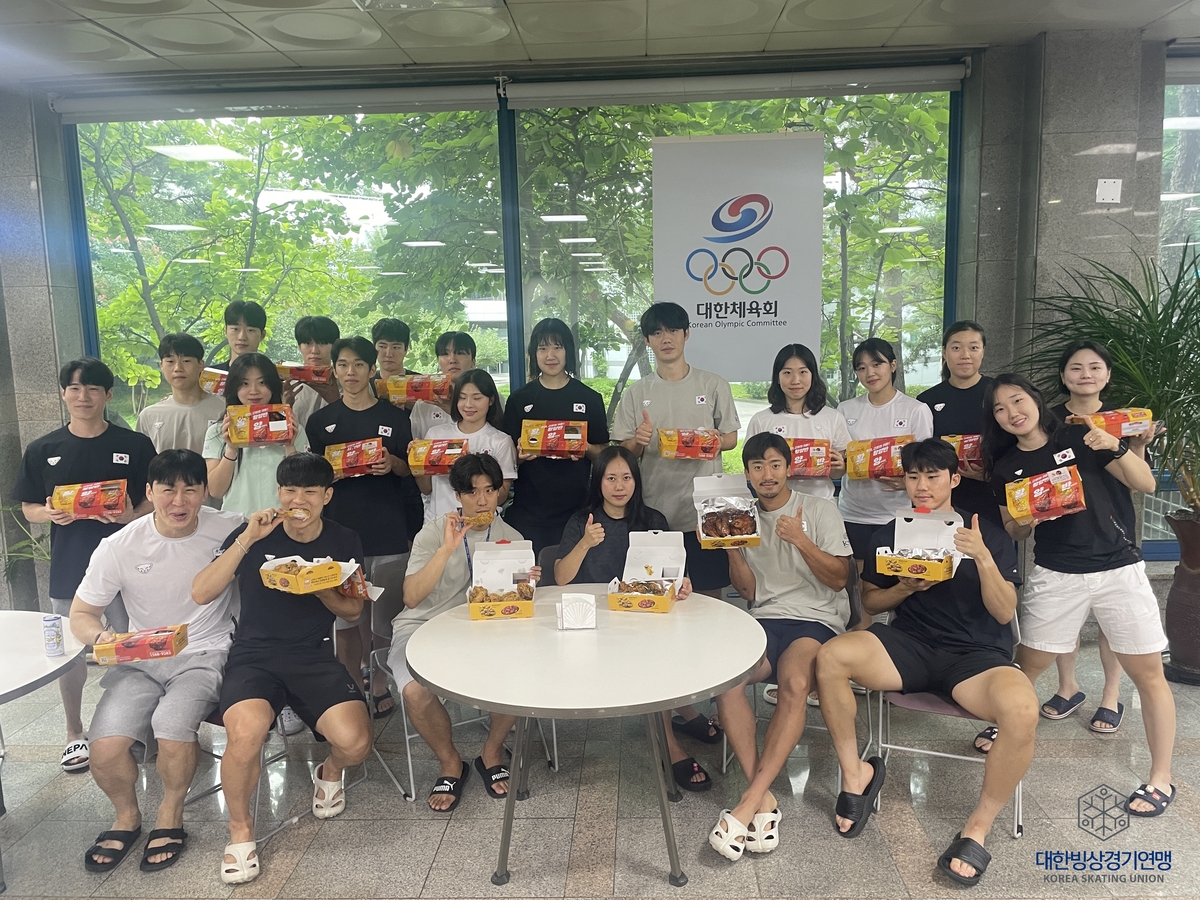 斯图加特vs美因茨球员评分：曾特纳7.9分，席布6.2分